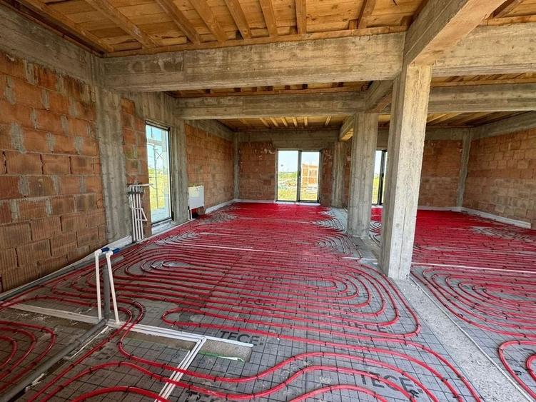 CASA| VILA INDIVIDUALA | LUX| COM 0% | 5 CAM| PROPRIETAR| NOU ! TVA 0% - 13