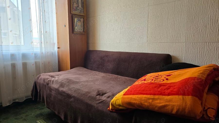 Apartament 4 camere in Deva, zona Progresul langa Sc Gen Nr 2, et 3 - 14