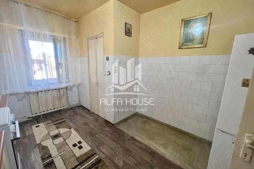 Vand 3 camere Decomandat zona Centrala - 7