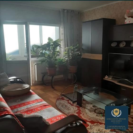 De vânzare! Apartament 3 camere, decomandat, 89 mp, Str. Făgărașului, Reșița! - 1