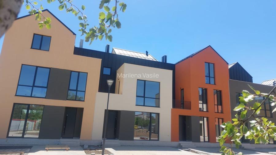 Townhouse 4 rooms, District 1, The Meadows, Grivita Lake, North Townhouse 4 rooms, District 1, The Meadows, Grivita Lake, North