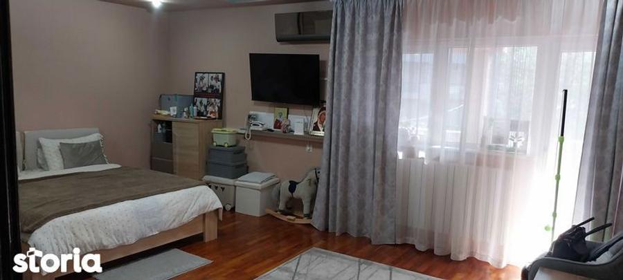 Casa cu suprafata generoasa - 5