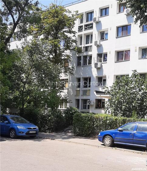 Apartament 3 4 camere-Titan Pia?a Mini?