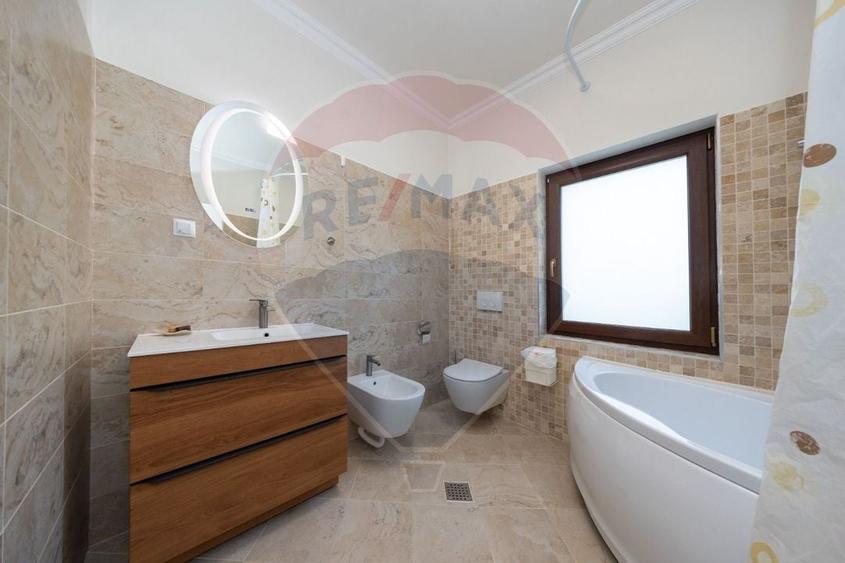 Casă  superba complet utilata teren 660mp - 41