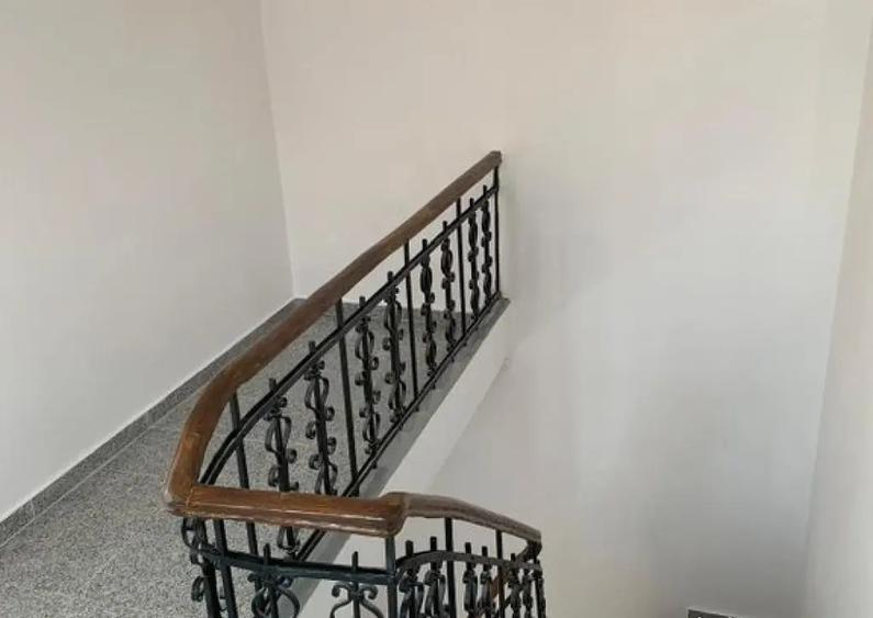 Casa cu destinatie comerciala 335 mp - 5