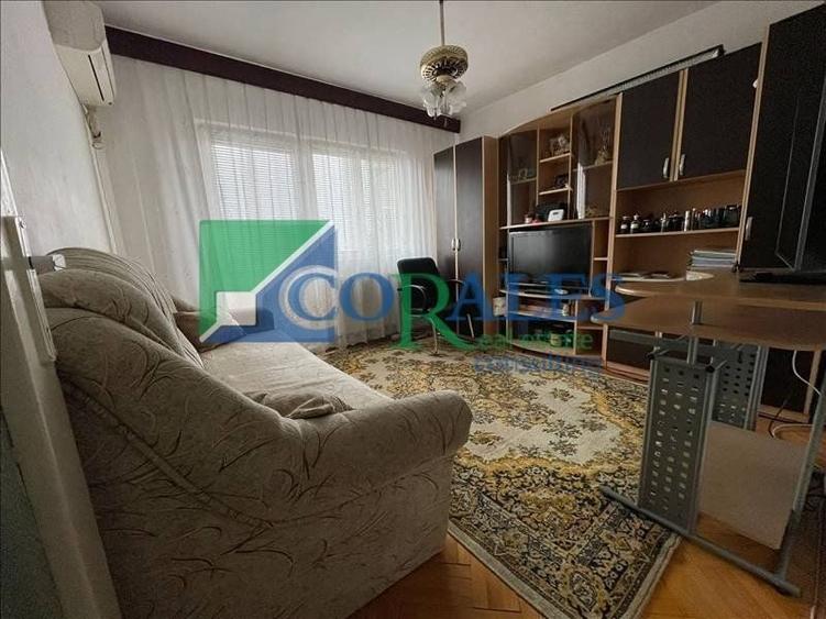 Soarelui. Centrala proprie. 2 camere. - 2