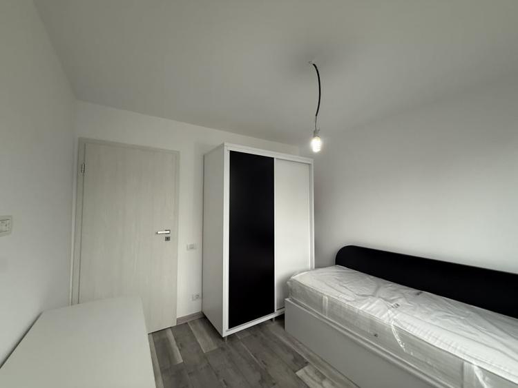 3 Camere I Bloc anvelopat I Complet renovat I Metrou 5 minute - 9