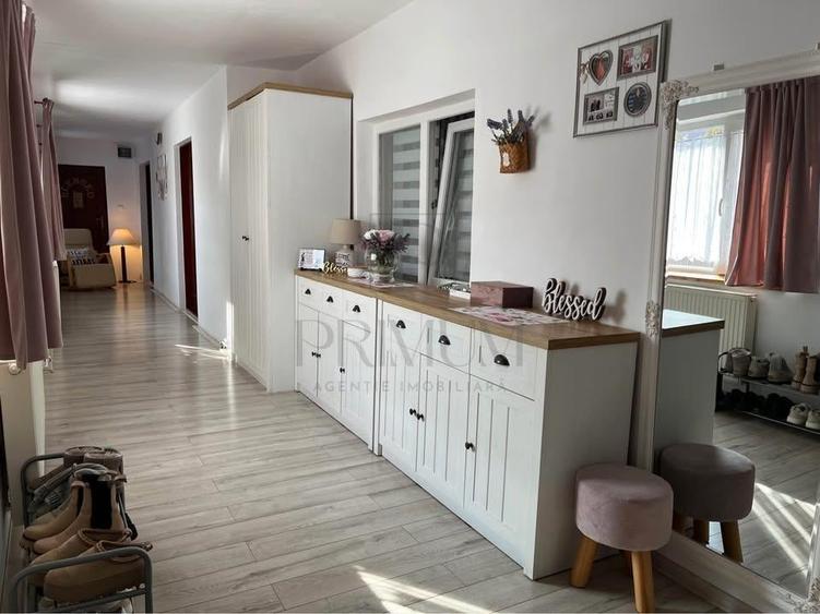 SAGULUI - 3 CAM - INDIVIDUALA - CURTE - TERASA - CENTRALA - RENOVATA - 2 LOCURI - 2