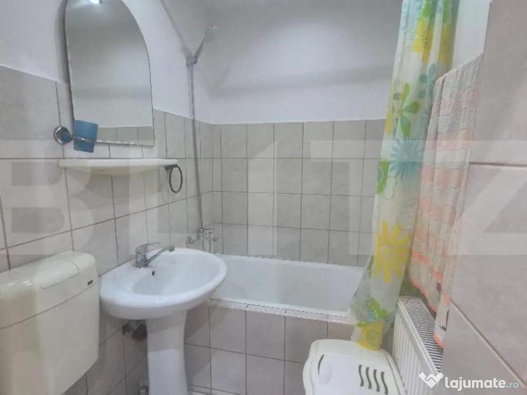 Garsoniera de vanzare, 24 mp, zona Soarelui - 9