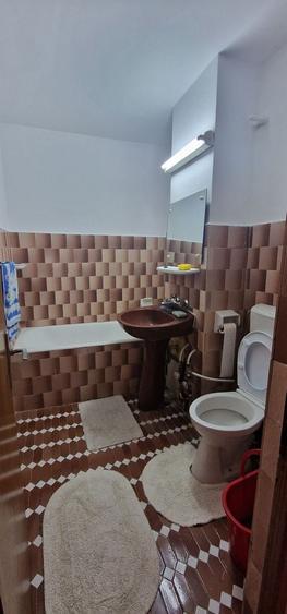 Doua camere decomandate stadionul Portul. - 6