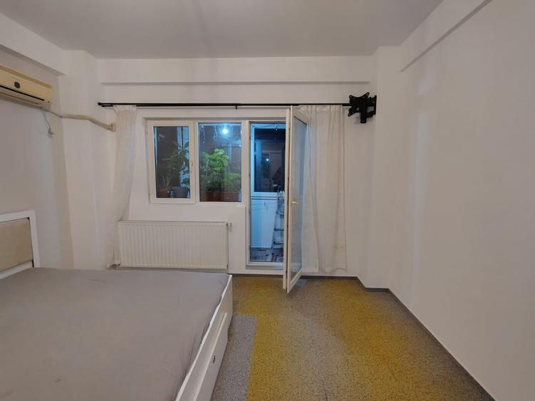 Muncii - Campia Libertatii, Bloc mixt- garsoniera - 2