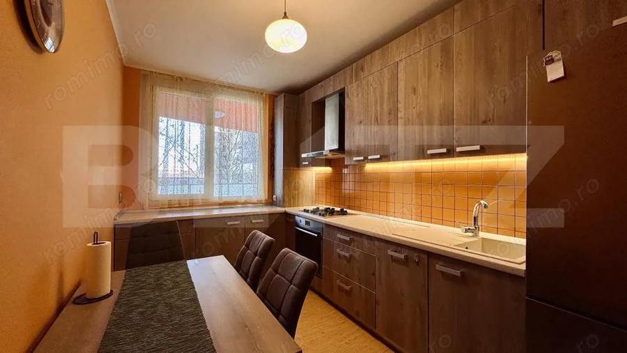 Bloc nou, 3 camere, 2 bai, terasa 23 mp, mobilat ?i utilat - 1