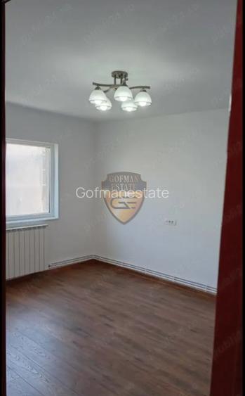 Apartament 3 camere decomandat Tomis 3, renovat, centrala gaze, et 4 / 4