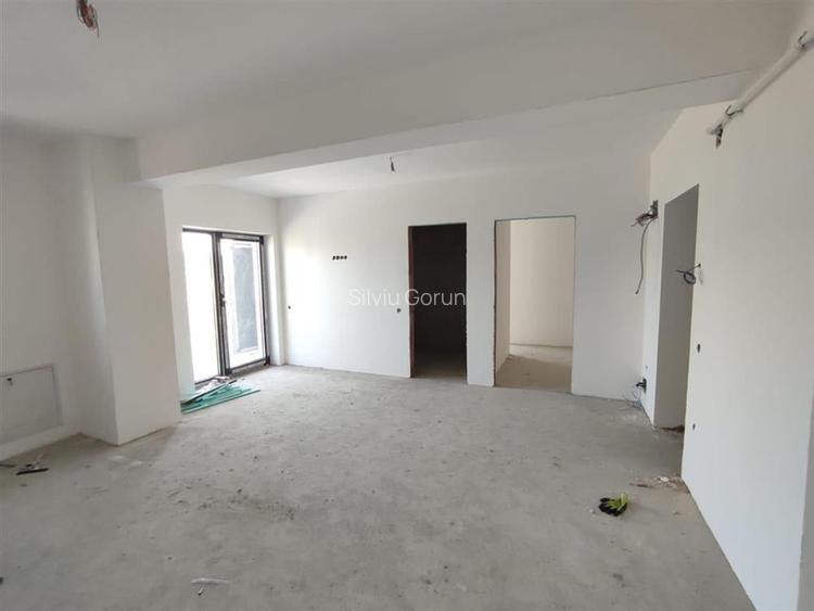 Apartament 3 camere cu balcon si parcare pe Doamna Stanca Apartament 3 camere cu balcon si parcare pe Doamna Stanca