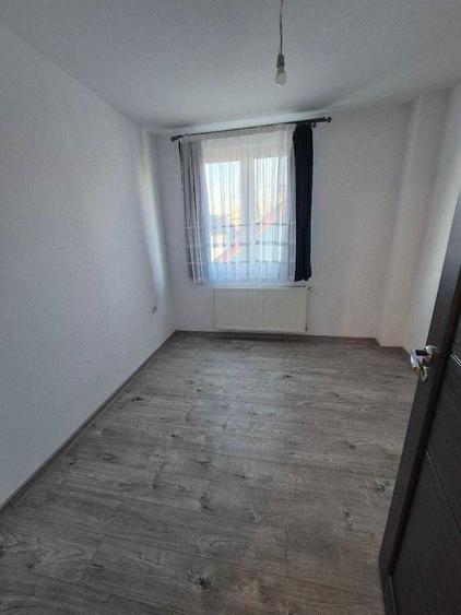 inchiriez ap 3 camere Radauti - 5