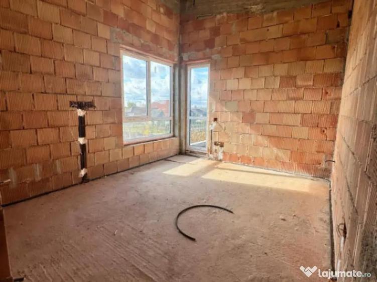 Casa individuala la ro?u 118 mp utili, teren 420 mp, - 10