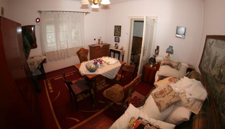 Casa cu gradina langa Cetatea Harman - 6