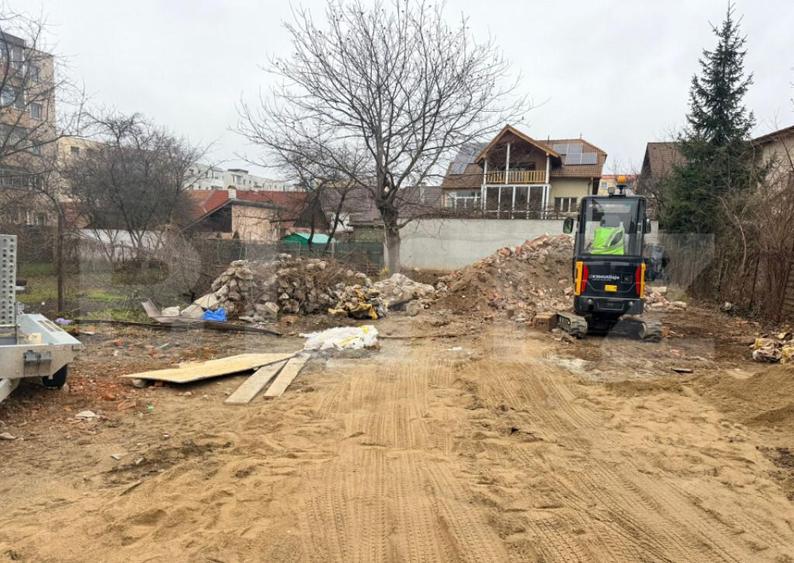 Oportunitate Teren in ora?, zona Tractorul, 350 mp, co - 2