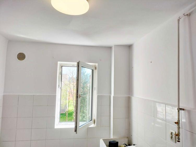 Apartament doua camere de vanzare in Petrosani - 3