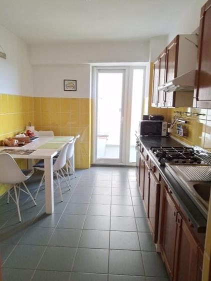 Proprietar vand apartament cu 4 camere - 7