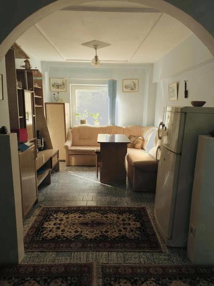 Vand apartament cu doua camere - 1