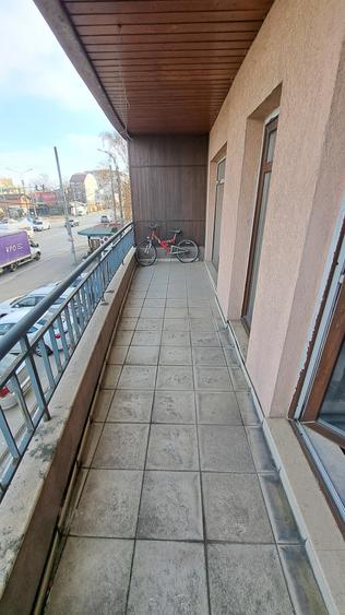 APARTAMENT 3 CAMERE - SUPRAFATA GENEROASA - 42