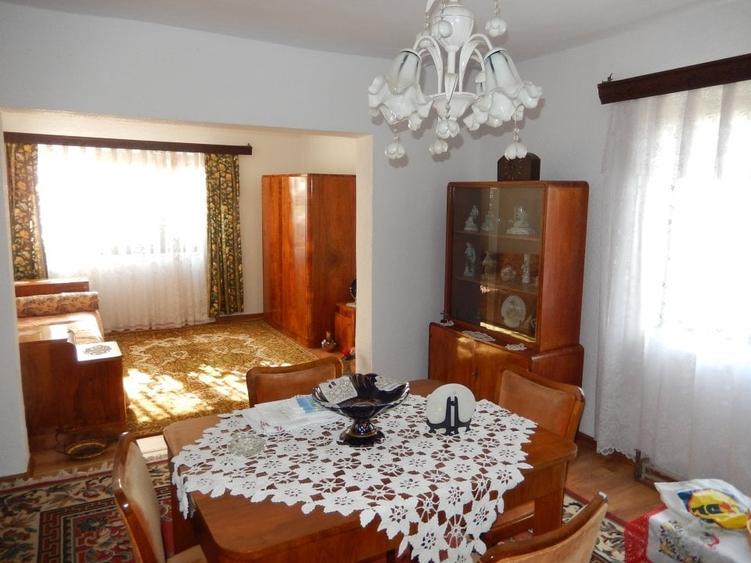 Calugareni-Branistari-casa 4 camere, teren 1965 mp, curent, put, libera,69900 € - 2