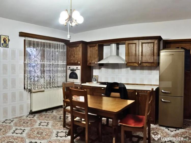 Re?edin?a premium cu poten?ial medical sau business, zon - 3