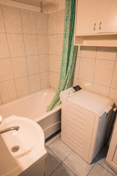 Garsoniera 24 mp | Mobilata | Etaj 2/4 | 10 min de Coresi | Centrala proprie - 1