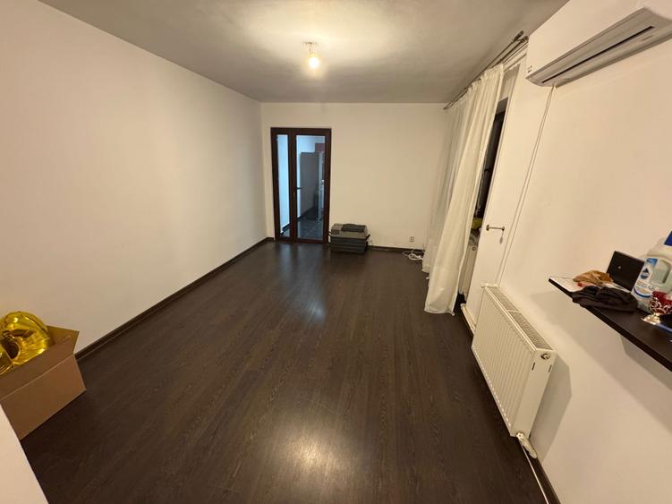 Apartament Bulevard Vanzare sau Schimb - 2