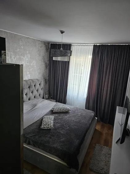 Apartament cu 2 camere decomandat în Decebal