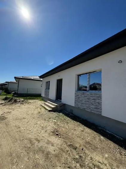 Casa Individuala 4 camere Crevedia - 4