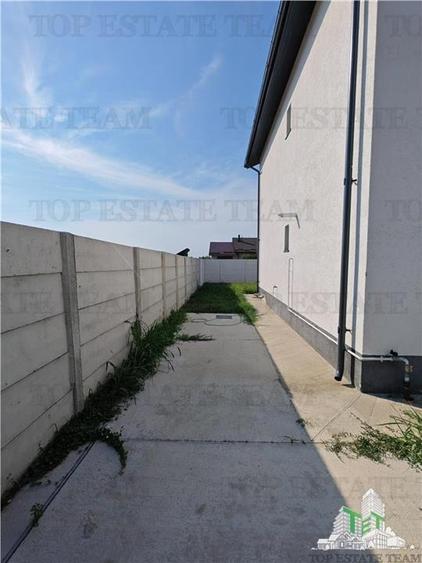 Vila individuala cuplata 4 camere P+1+M, cu incalzire in pardoseala si toate uti - 4