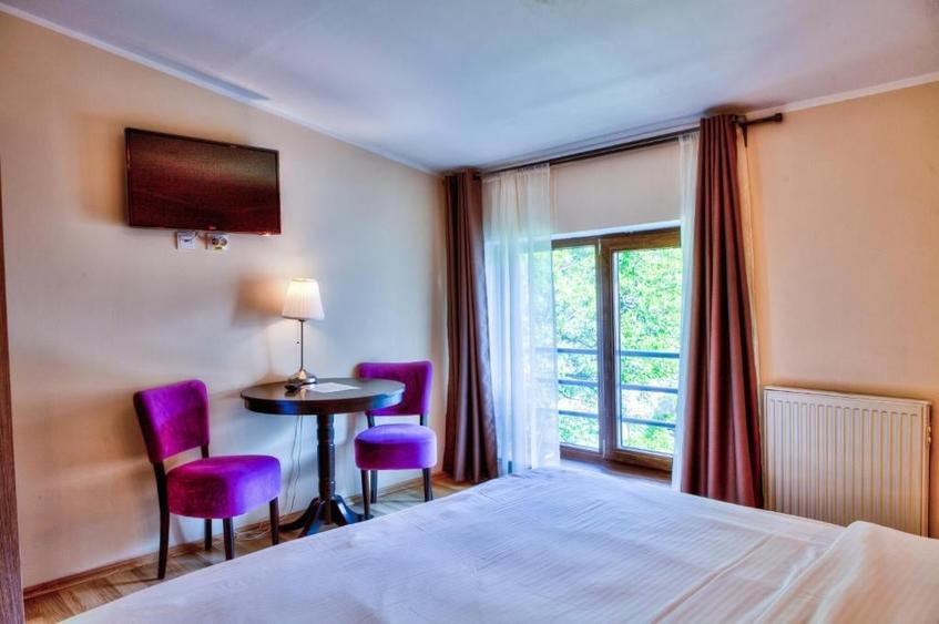 Cladire cu 11 camere, Regim Hotelier, zona Strada Lunga - 3