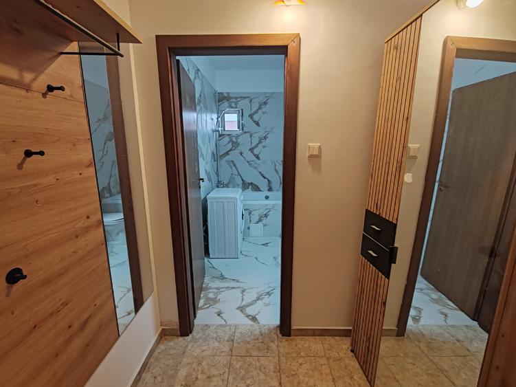 Garsoniera confort sporit, cu garaj zona Tractorul - 7