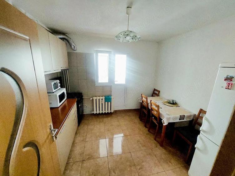 Inchiriere ap 2 camere - 8 min metrou Dristor - 5