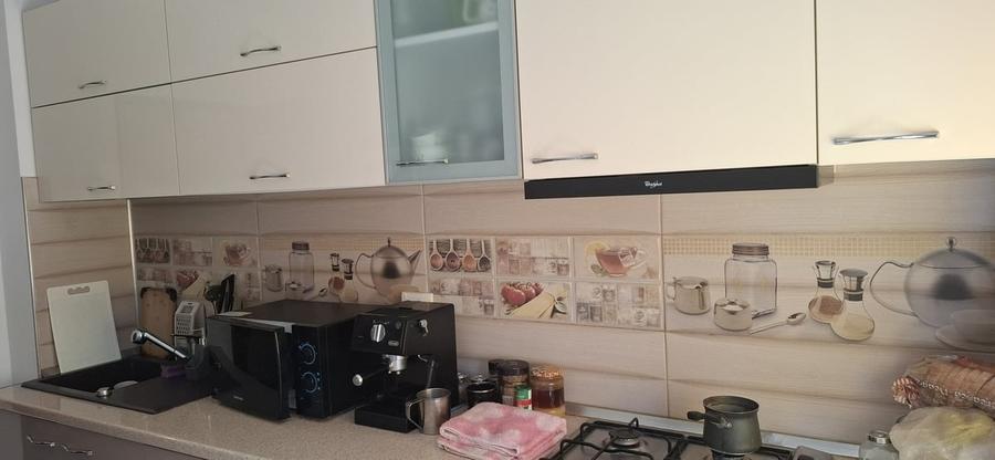 Apartament decomandat în Teiul Doamnei