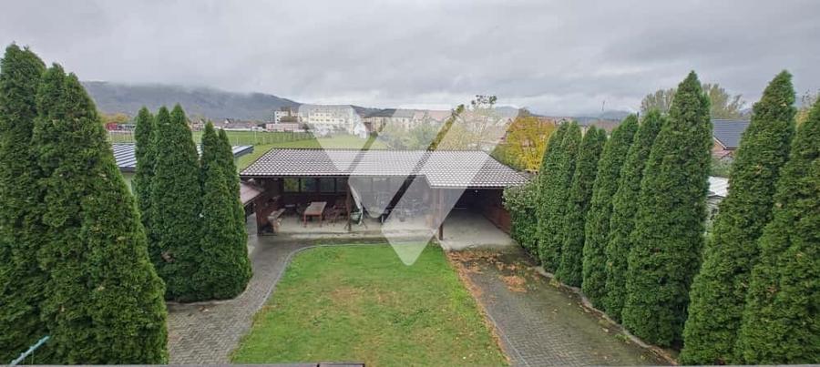 Casa individuala mobilata 6 camere si teren de 500 mp in Talmaciu - 10