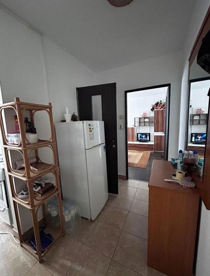 Apartament de inchiriat zona Nufaru Onisifor Ghibu etaj 2 - 4