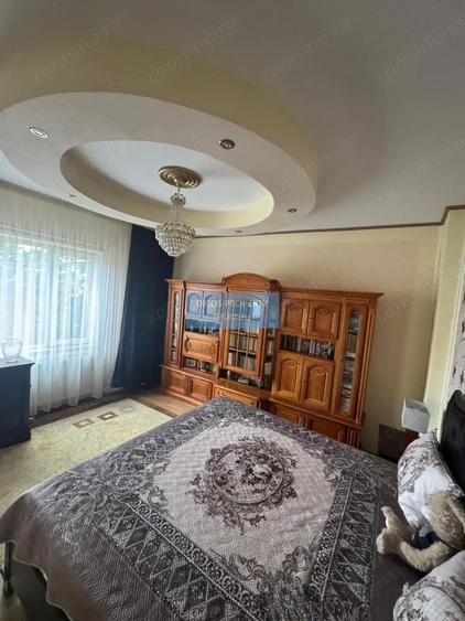 Casa de vanzare pe strada Tudor Vladimirescu - 18