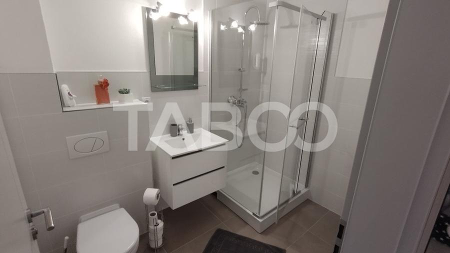 Casa de inchiriat cu 4 nivele avand etajele in regim hotelier Strand - 38