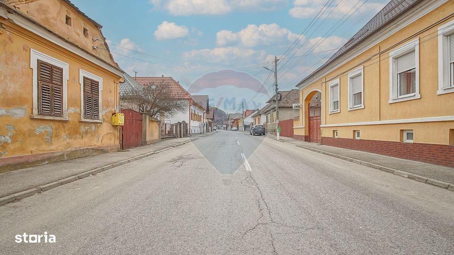 Teren intravilan 500 mp intre case , constructie existenta in Rasnov - 7