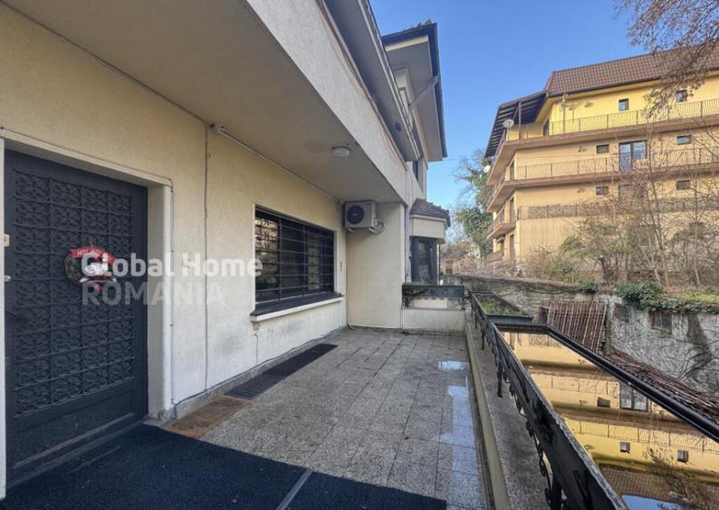 Apartament spectaculos de 90 mp intr-o vila eleganta - 4