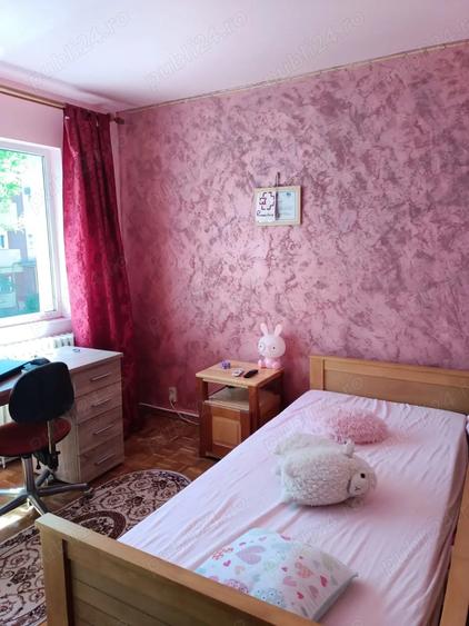 Vand apartament cu 3 camere - 8