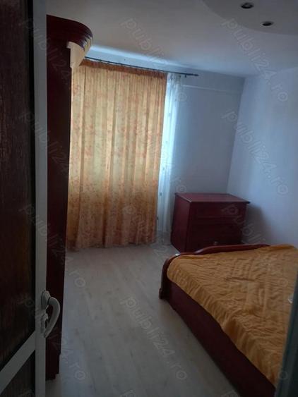 Inchiriez ap 3 cam dec etaj 3 - 1