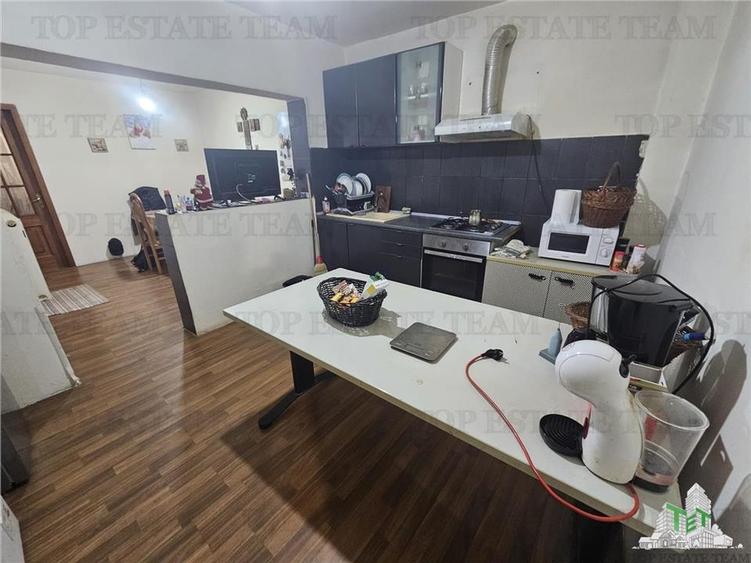 Casa 3 camere+garaj teren 370 metri in centru Ciorogarla - 3