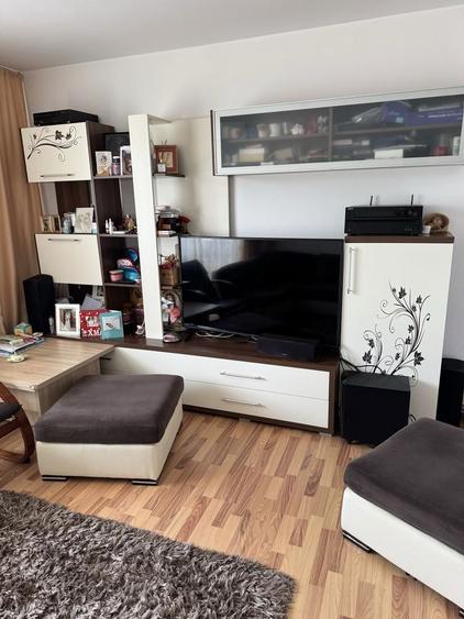 De vinzare apartament 2 camere - 3