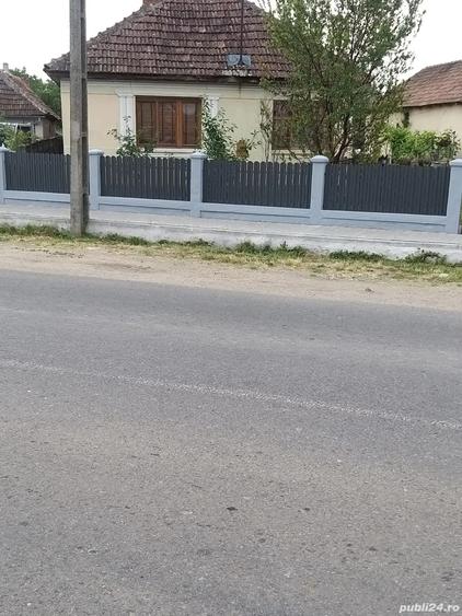 Teren 46 ari cu casa batraneasca - 1