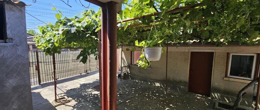 Casa la sol /Ovidiu / garaj - 11