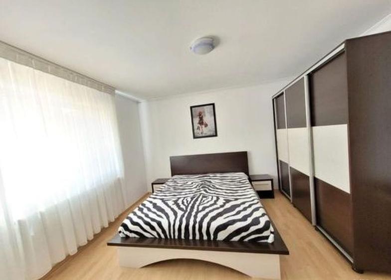 De vanzare Apartament 3 camere in Vila, Aparatorii Patriei, sector 4 - 5